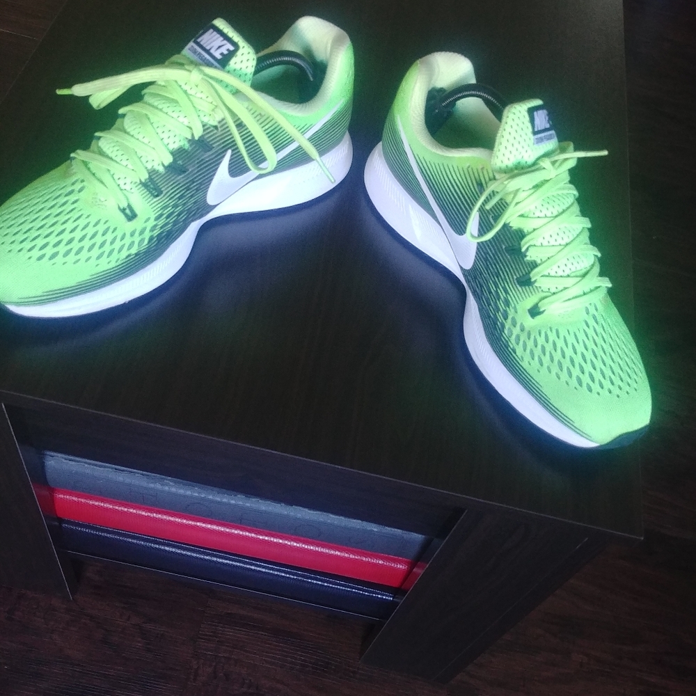 Shoe